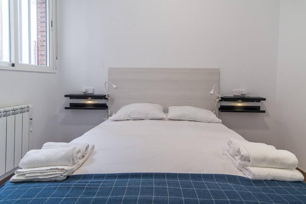 #15Pin-1 Apartamento De Un Dormitorio En Tetuan Мадрид Екстериор снимка