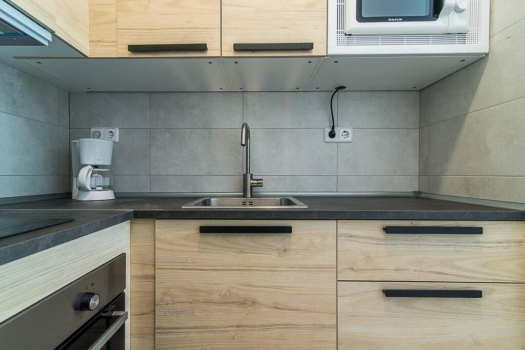 #15Pin-1 Apartamento De Un Dormitorio En Tetuan Мадрид Екстериор снимка